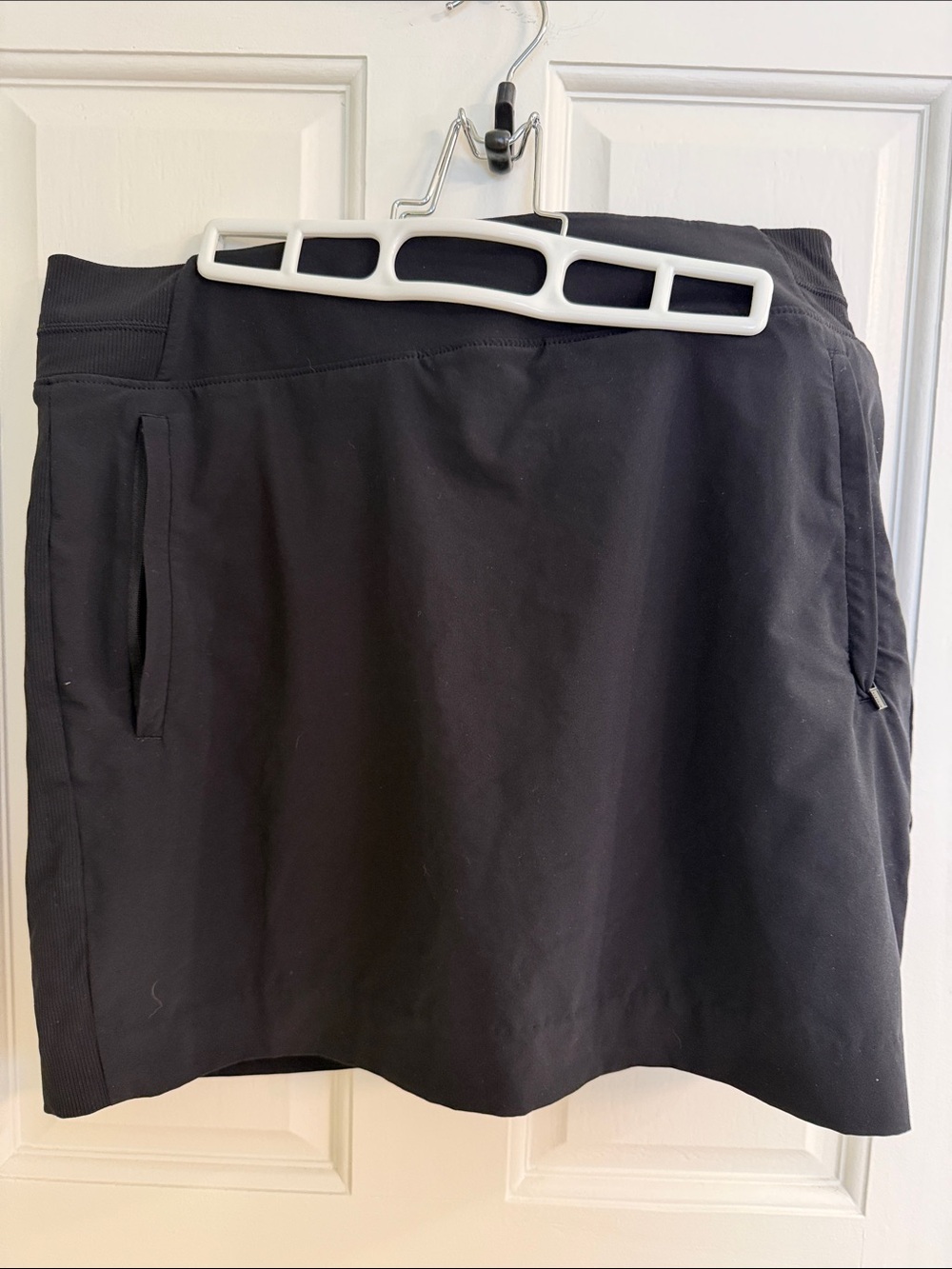 Athleta Black Women's Athletic Skort